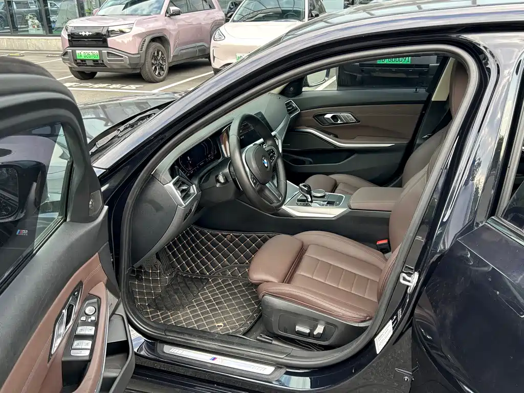 BMW 3 Series — миниатюра 10