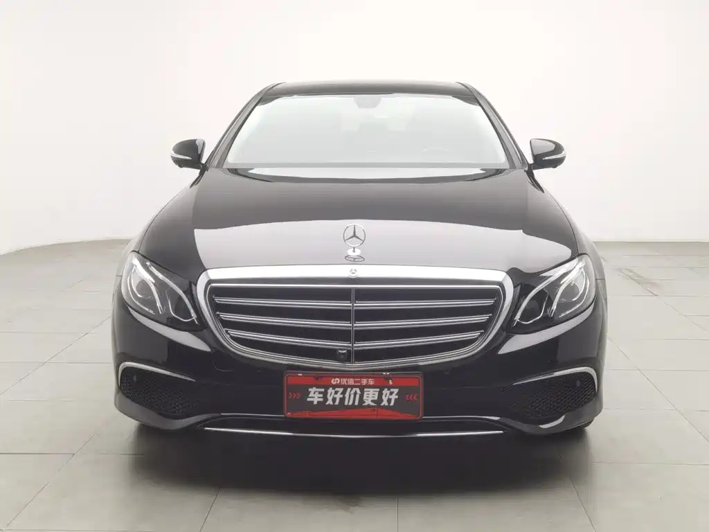Mercedes-Benz E-Class — миниатюра 3
