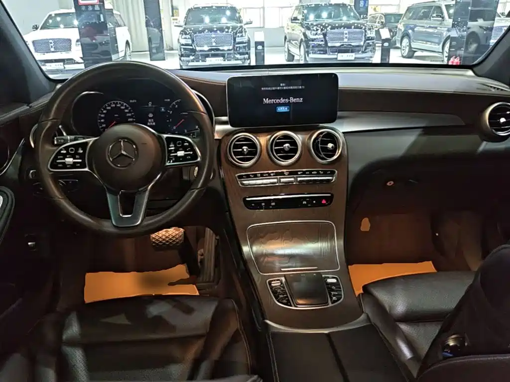 Mercedes-Benz GLC — миниатюра 10