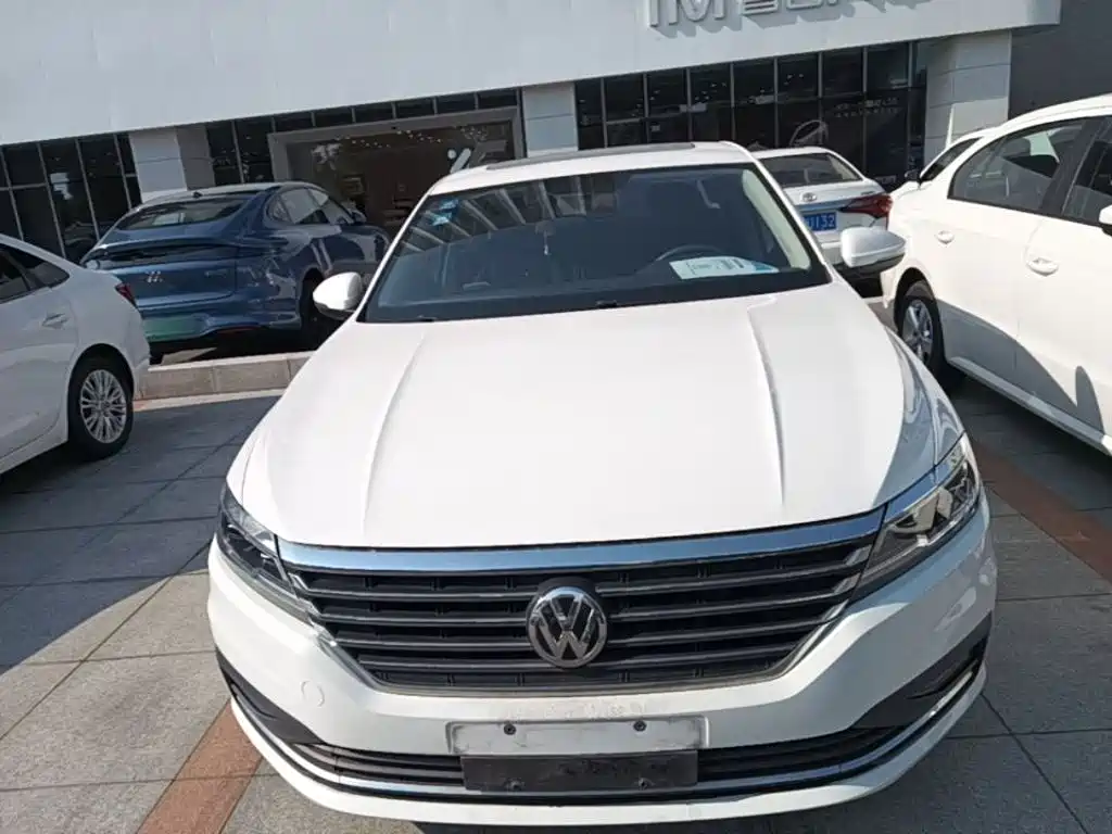 Volkswagen Lavida — миниатюра 3