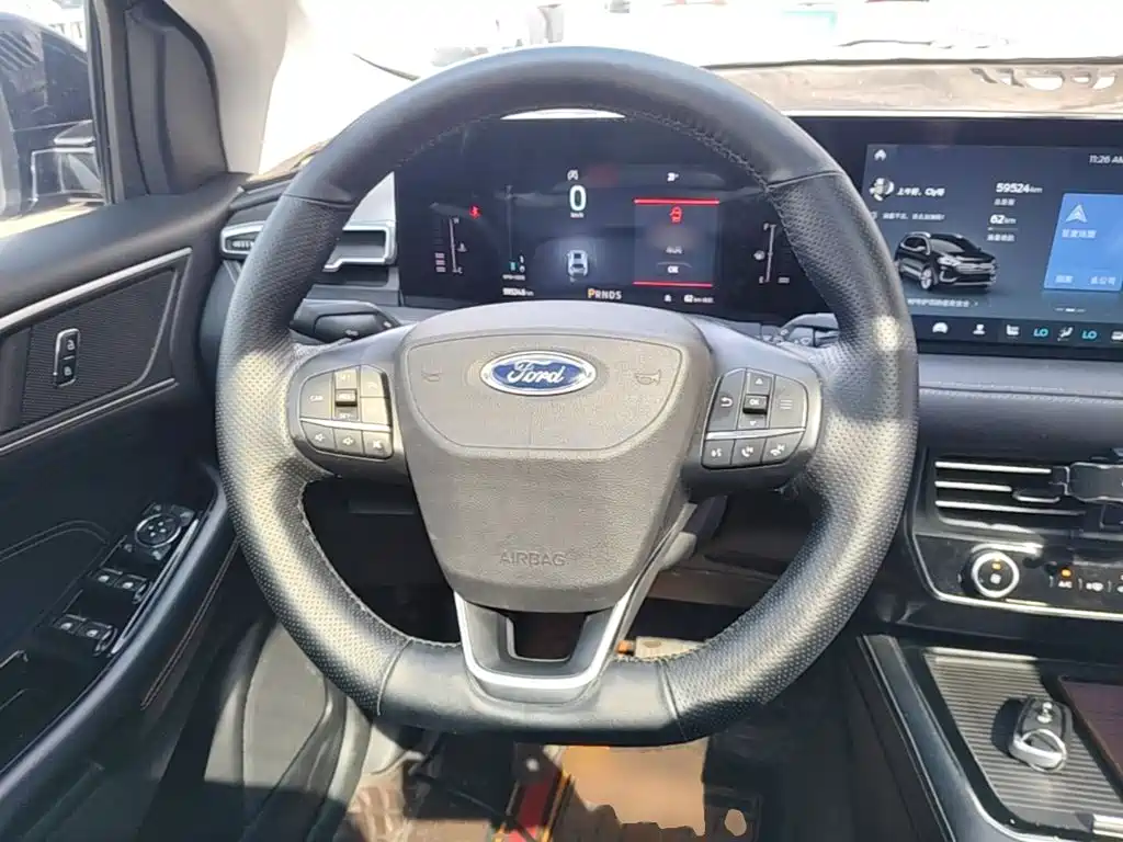 Ford Edge — миниатюра 11