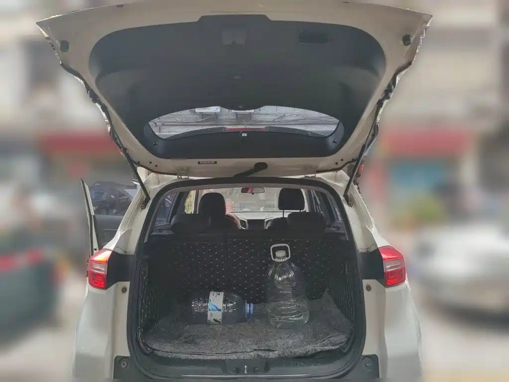 Changan CS15 — миниатюра 10