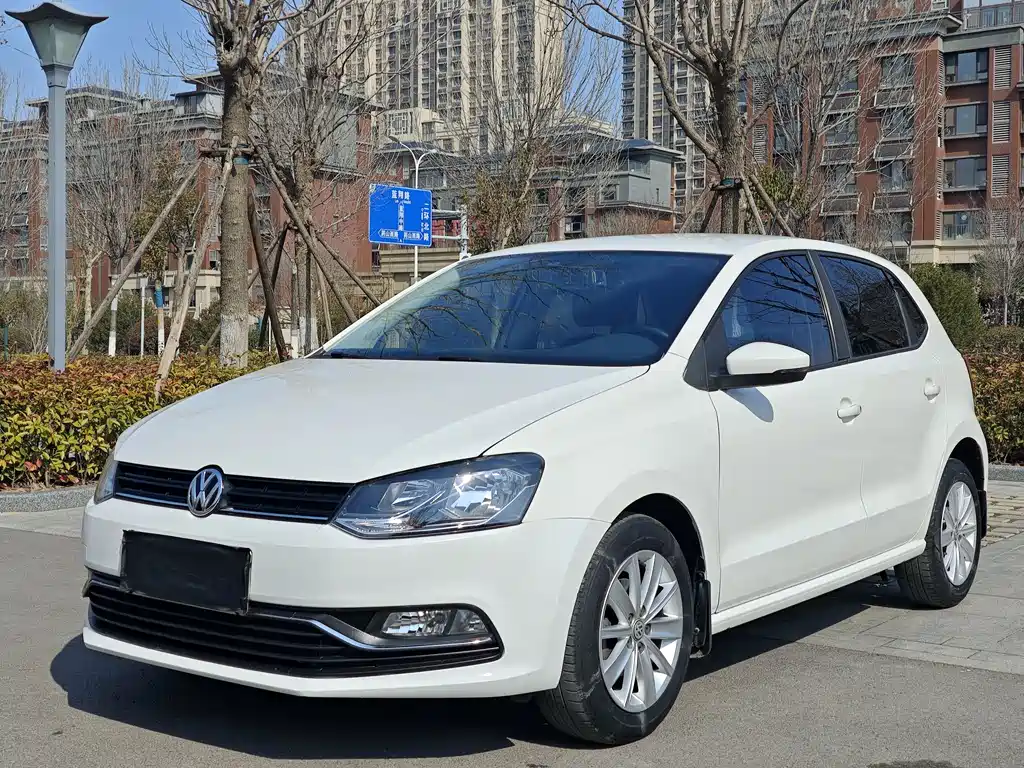Volkswagen Polo 2015