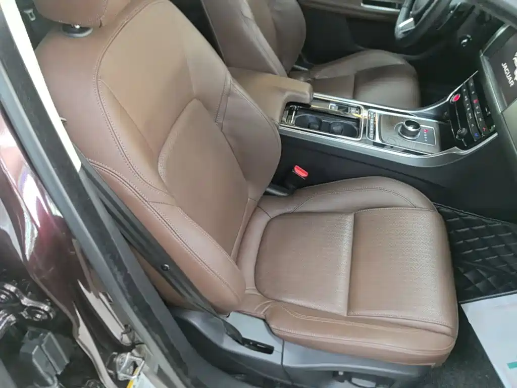 Jaguar XFL — миниатюра 25