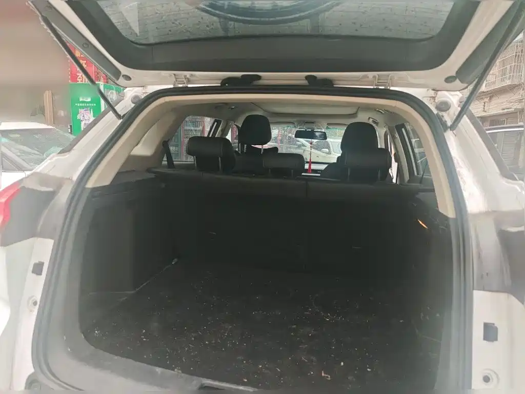 Geely Boyue — миниатюра 15