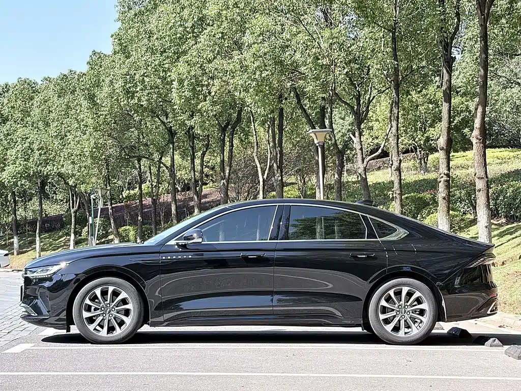 Lincoln Z — миниатюра 4