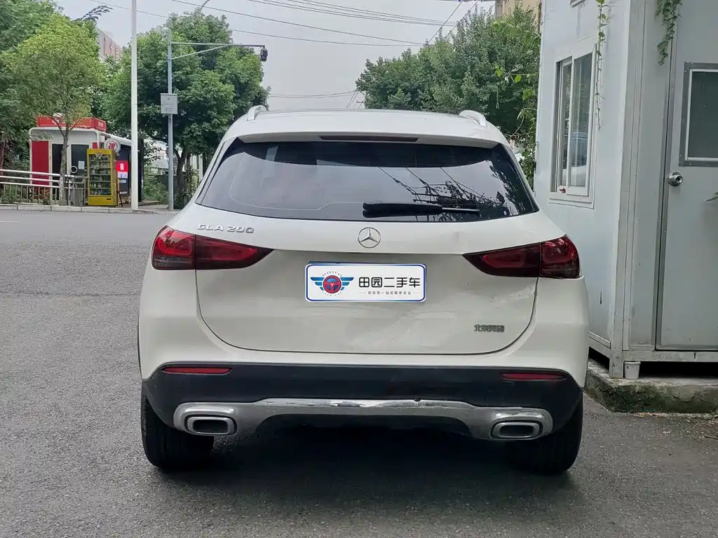Mercedes-Benz GLA — миниатюра 5