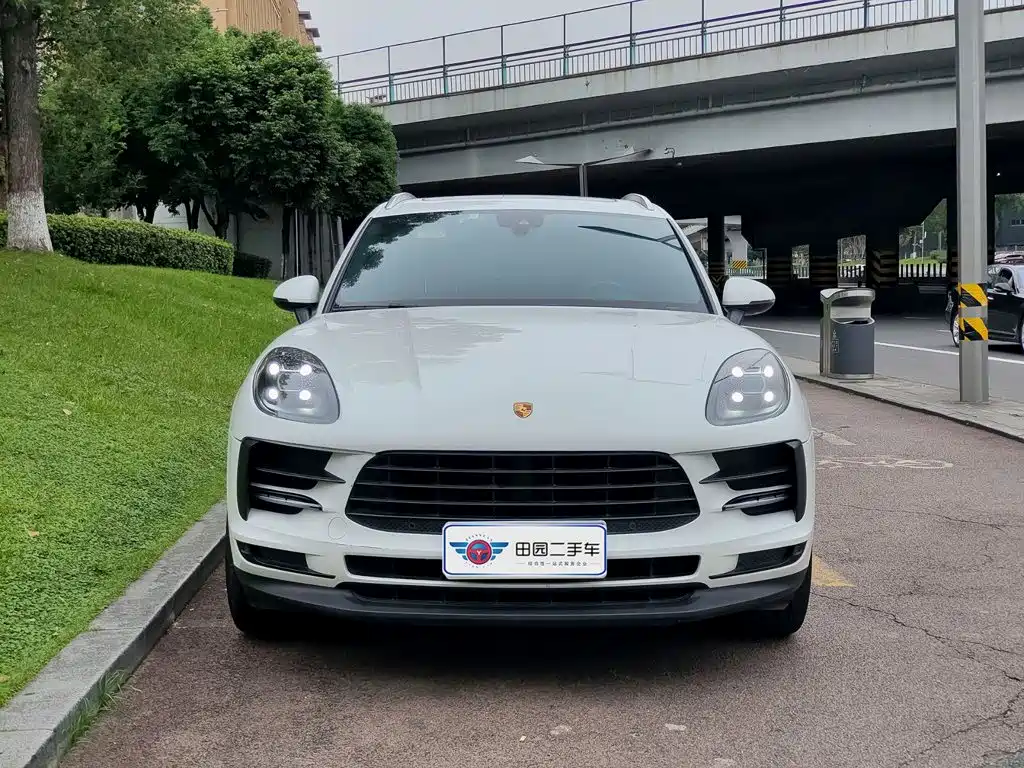 Porsche Macan — миниатюра 2