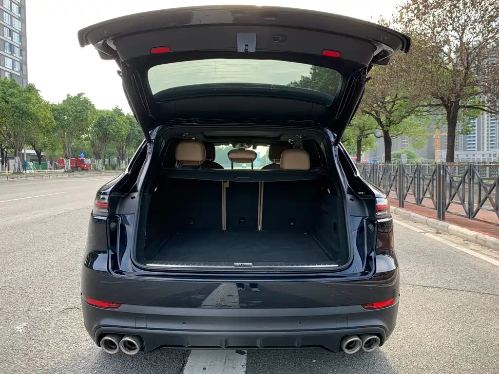Porsche Cayenne 2018 Cayenne 3.0T