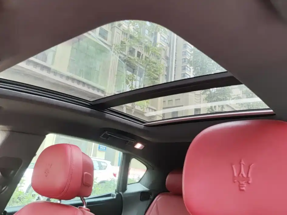 Maserati Levante — миниатюра 9