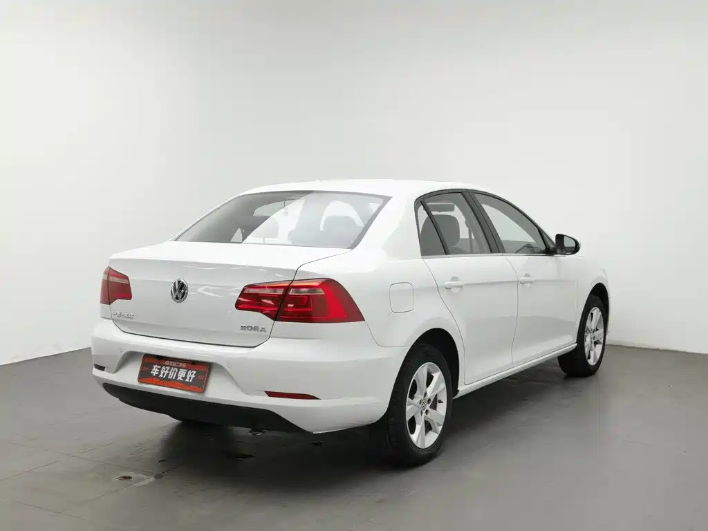 Volkswagen Bora — миниатюра 2