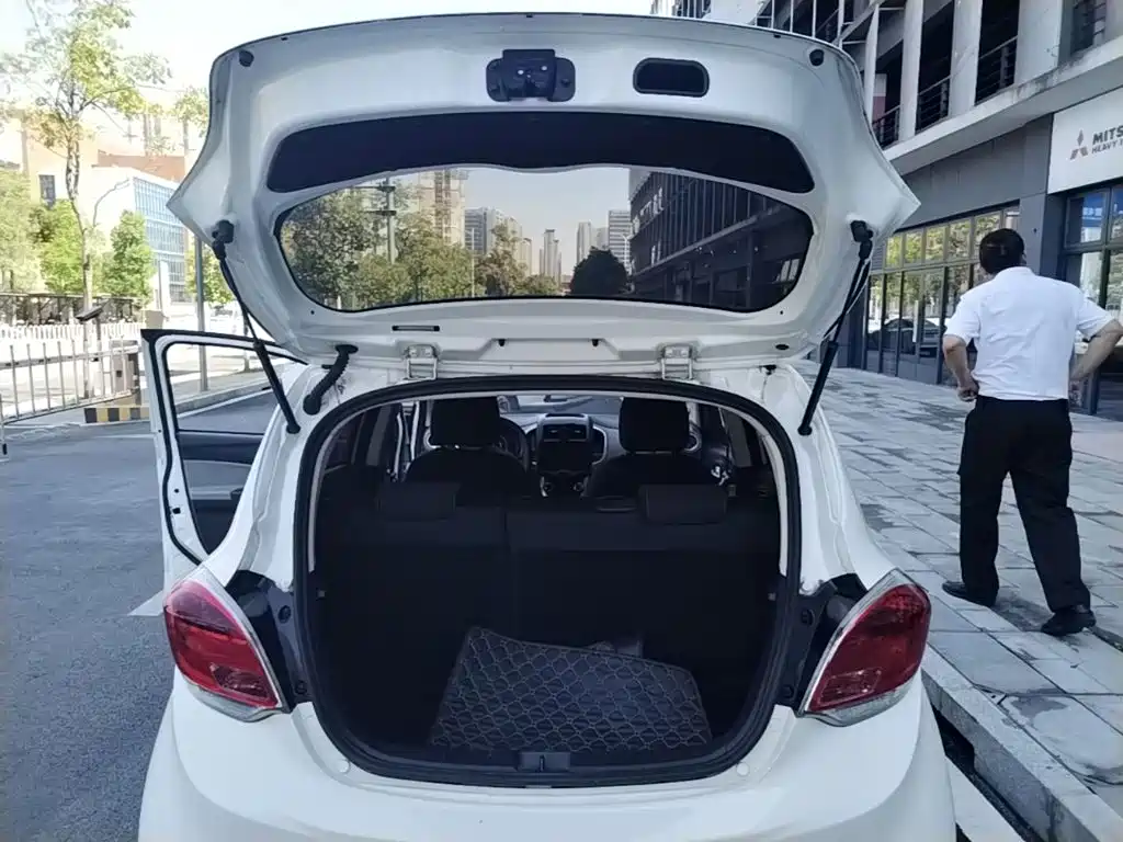 Changan Benben E-Star — миниатюра 22