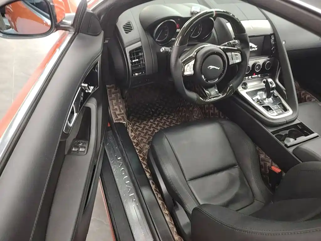 Jaguar F-TYPE — миниатюра 16