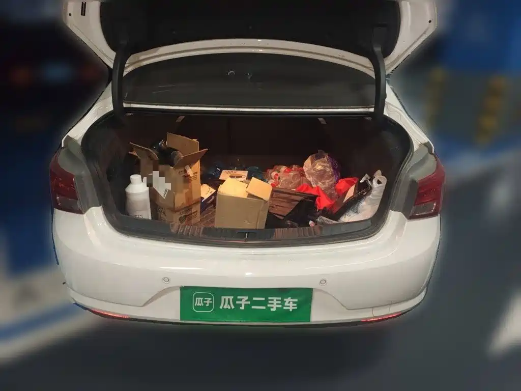 Buick Verano — миниатюра 15