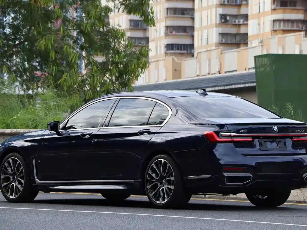 BMW 7 Series 7 2022 740Li xDrive Executive M Sport