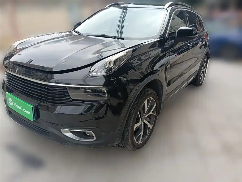 Купить Lynk & Co 01
