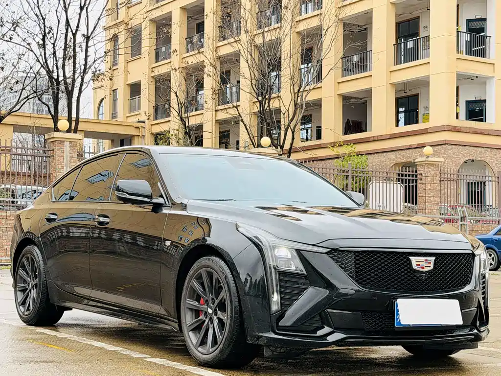 Cadillac CT5 — миниатюра 5