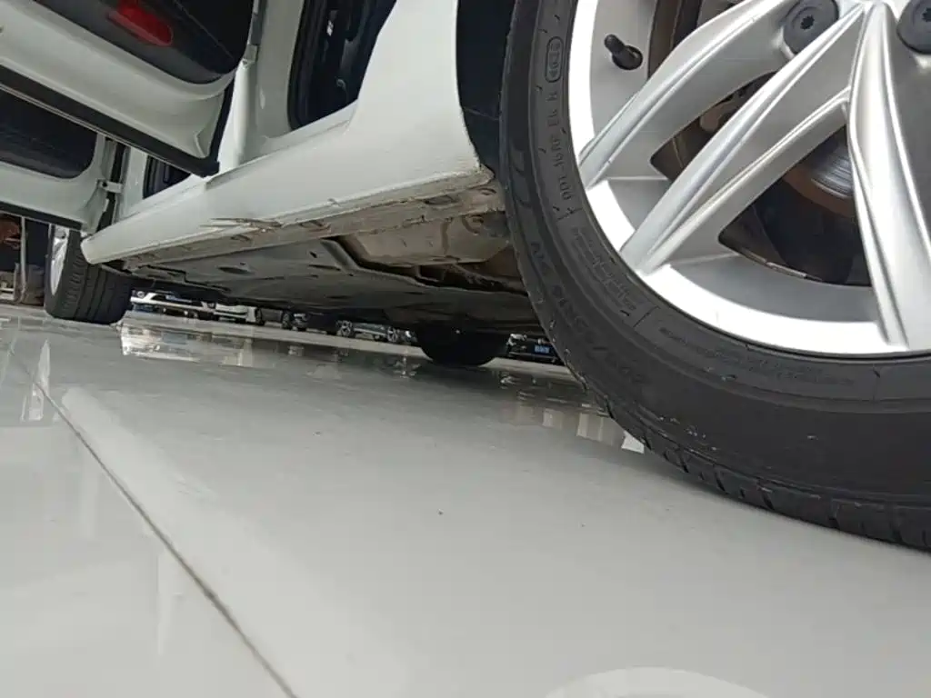 Volkswagen Golf — миниатюра 22