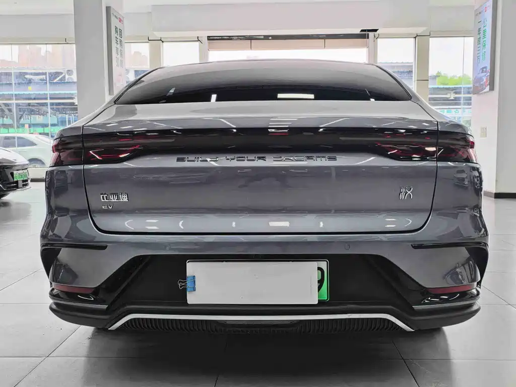 BYD Han — миниатюра 8