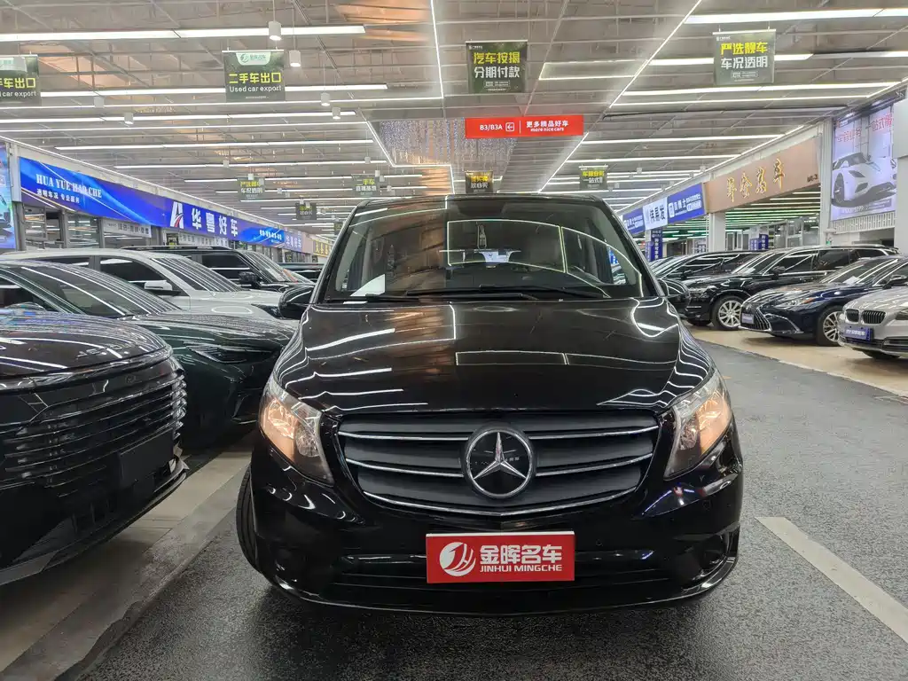 Mercedes-Benz Vito — миниатюра 2