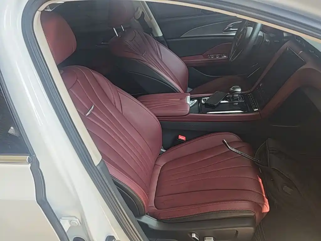 Hongqi Hongqi H5 — миниатюра 25