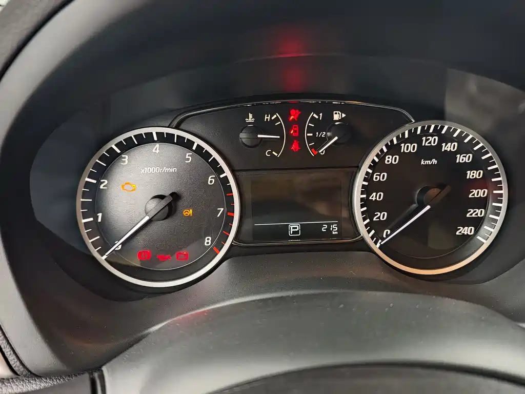Nissan Sylphy — миниатюра 11