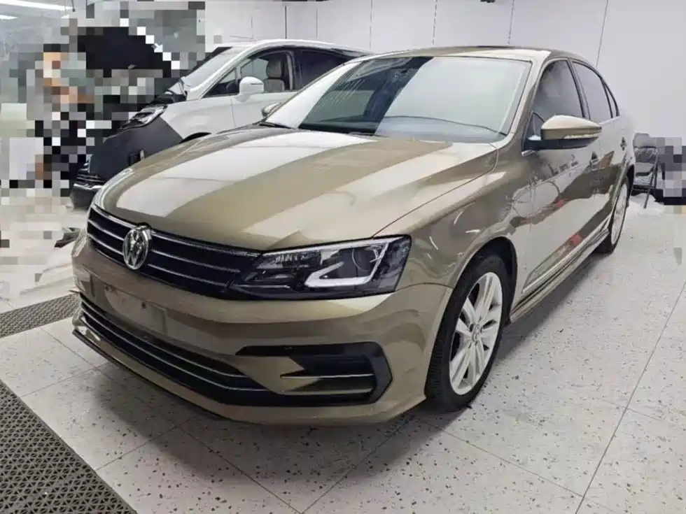 Volkswagen Sagitar — миниатюра 2