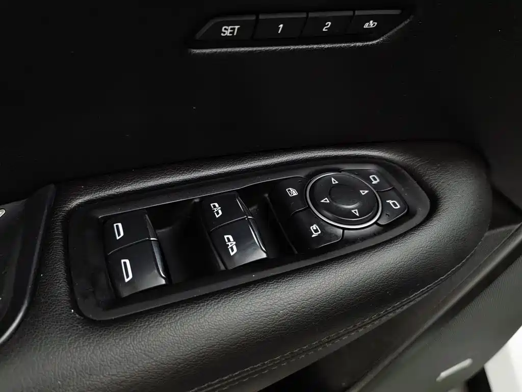 Cadillac XT5 — миниатюра 9