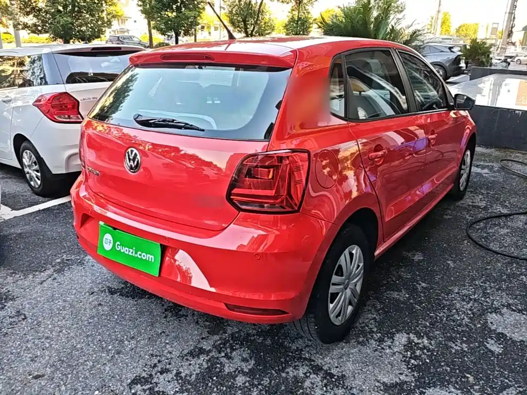 Volkswagen Polo — миниатюра 7