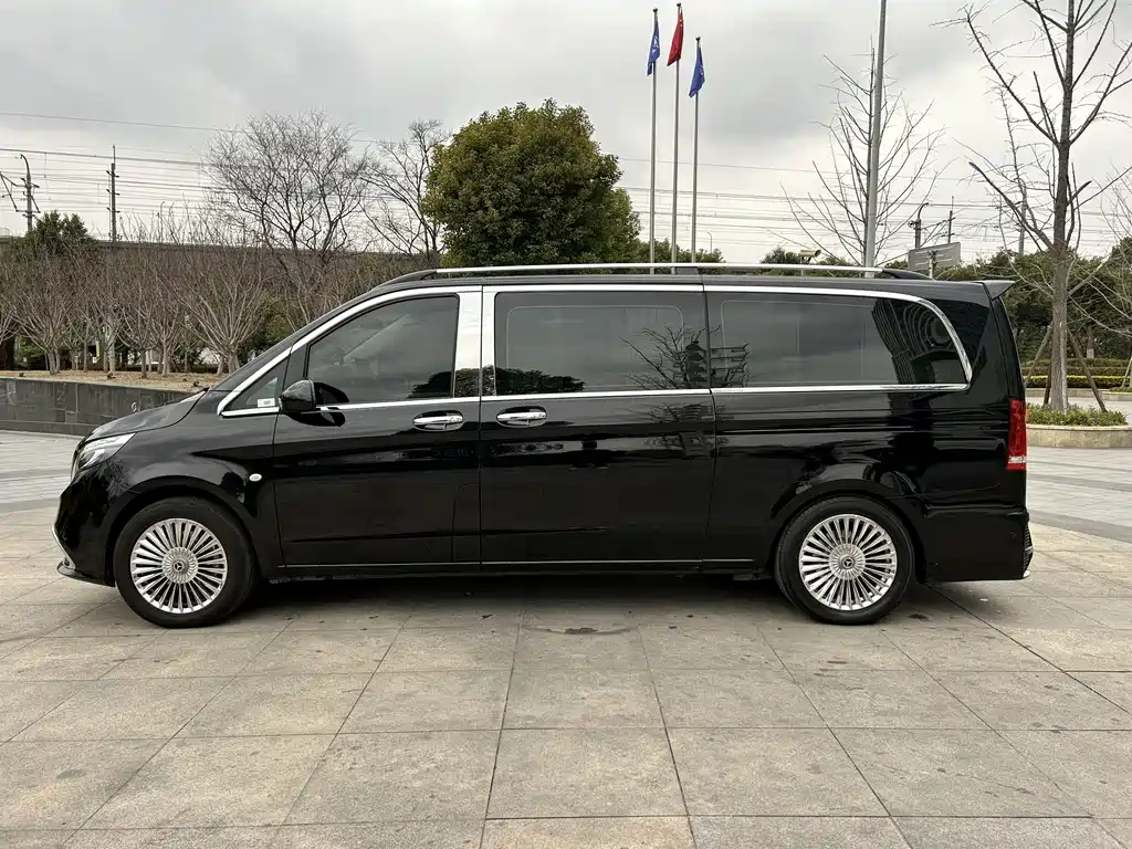 Mercedes-Benz Vito — миниатюра 17