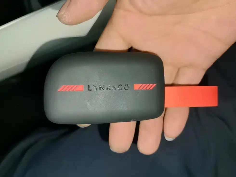 Lynk & Co 10 — миниатюра 9