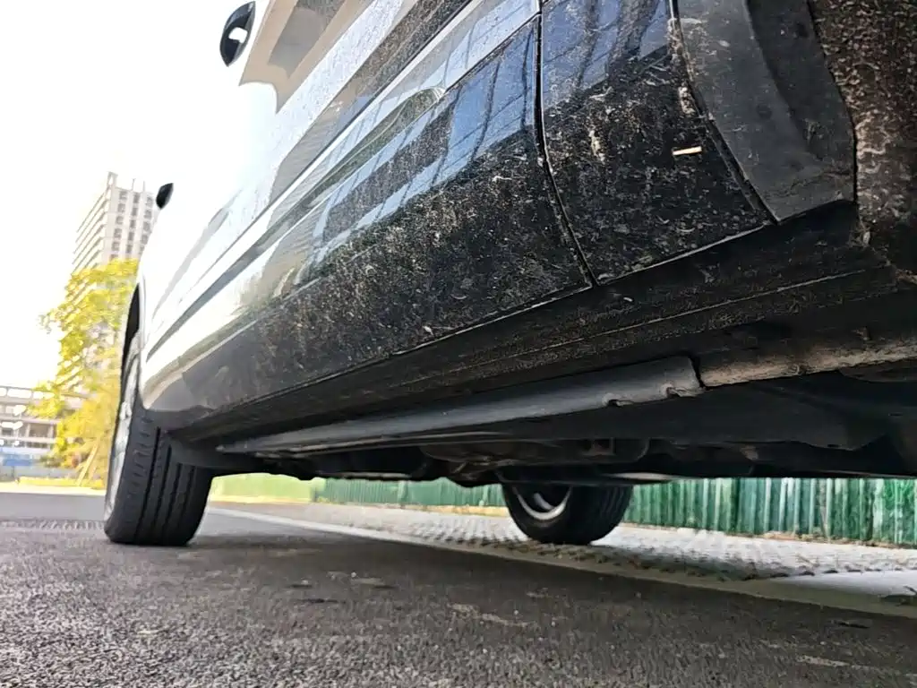 Volkswagen Touareg — миниатюра 21