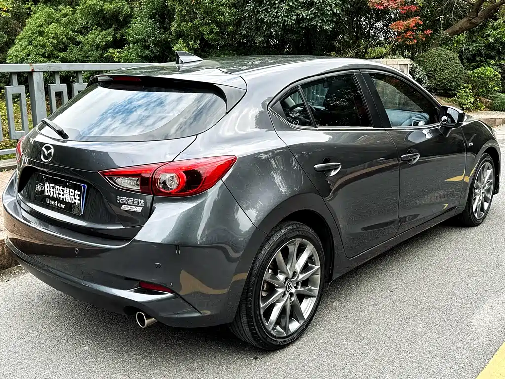 Mazda Mazda3 3 2017 2.0L AT Sport V