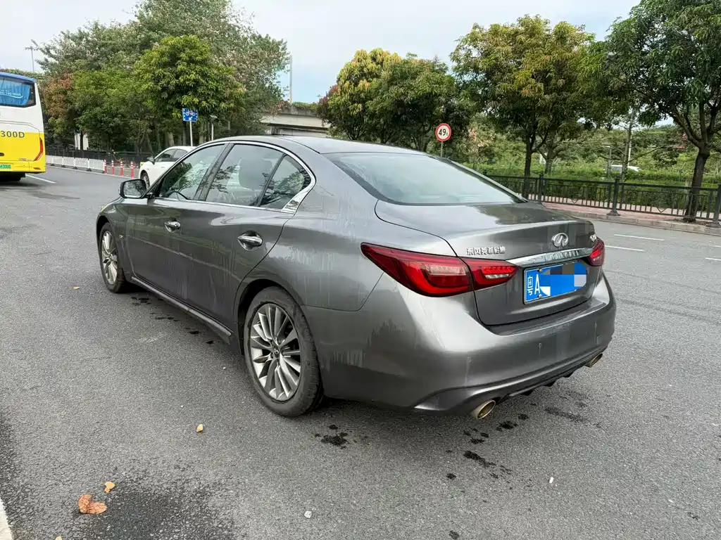 Infiniti Q50L — миниатюра 5