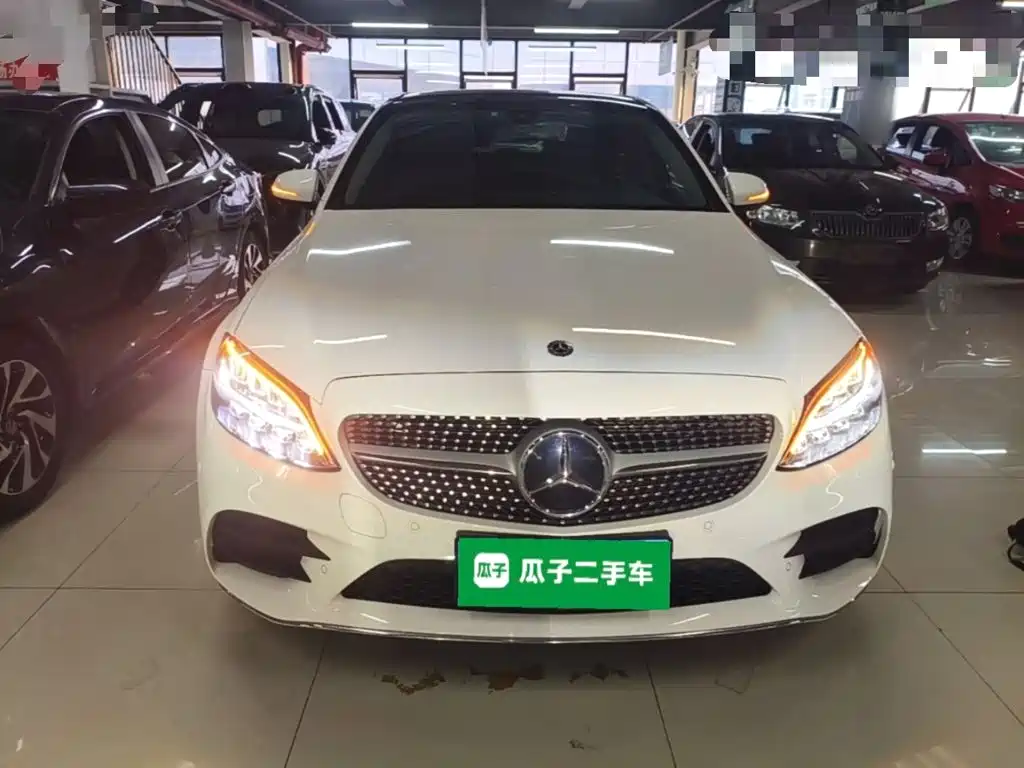 Mercedes-Benz C-Class — миниатюра 3