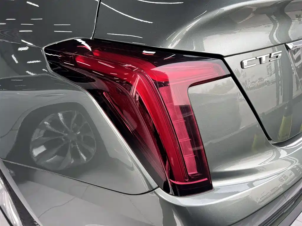 Cadillac CT5 2023 28T Luxury （ Standard ）