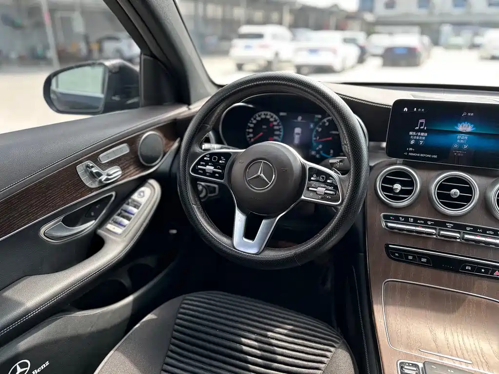 Mercedes-Benz GLC — миниатюра 14