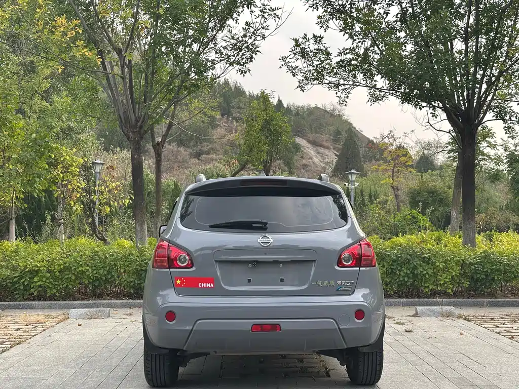 Nissan Qashqai — миниатюра 8