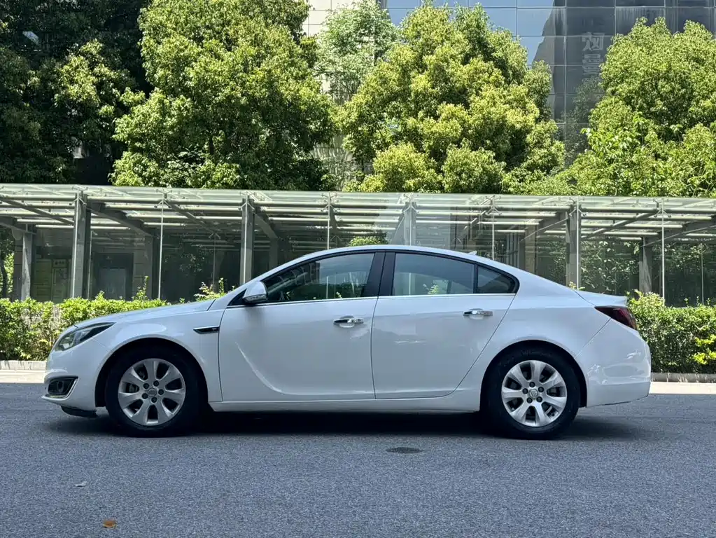 Buick Regal — миниатюра 3
