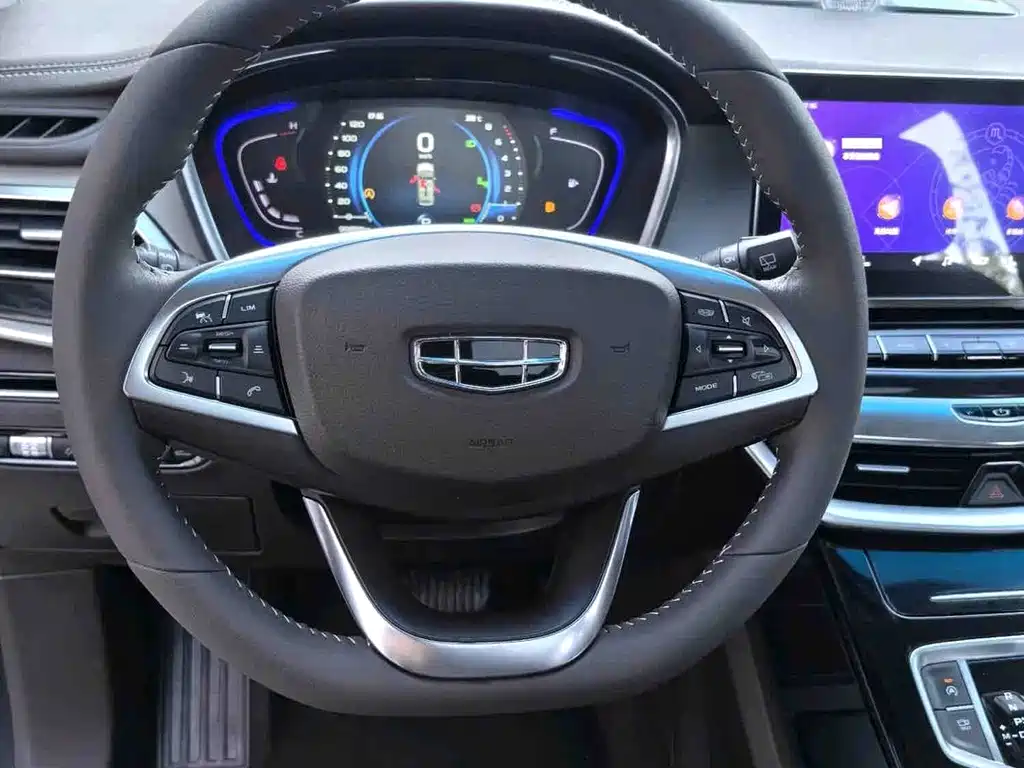 Geely Jia Ji — миниатюра 10