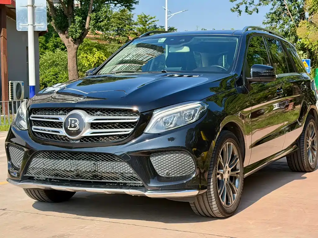 Mercedes-Benz GLE (Import) — миниатюра 13