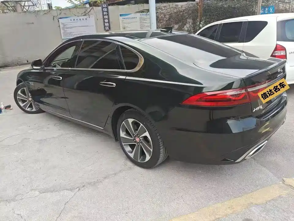 Jaguar XFL — миниатюра 8