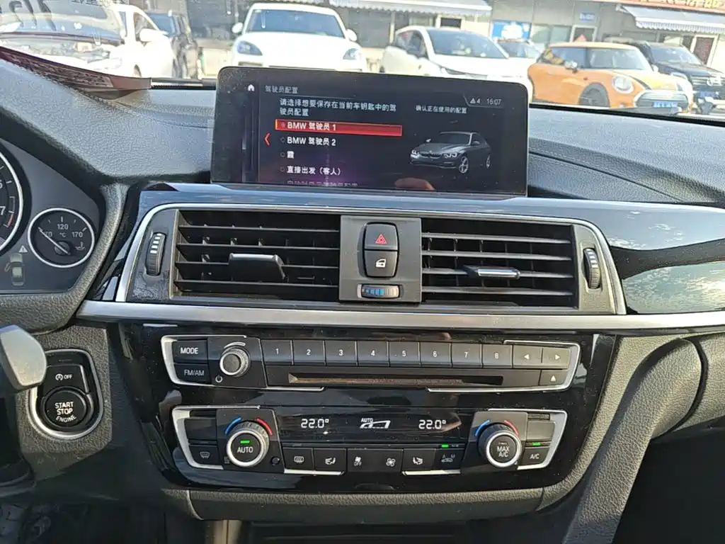 BMW 3 Series — миниатюра 13