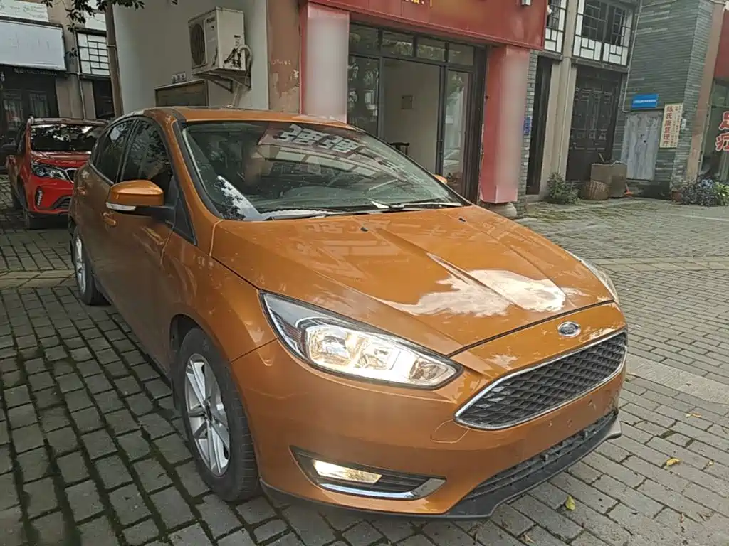 Ford Focus — миниатюра 4