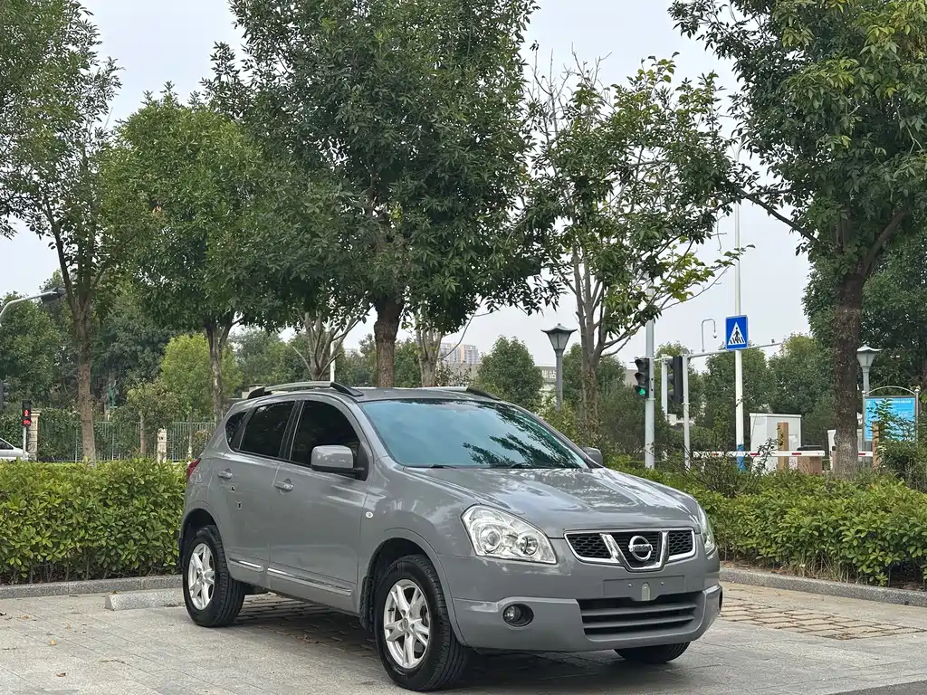 Nissan Qashqai — миниатюра 3