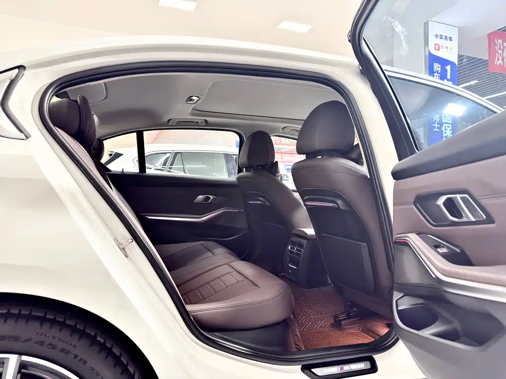 BMW 3 Series — миниатюра 12