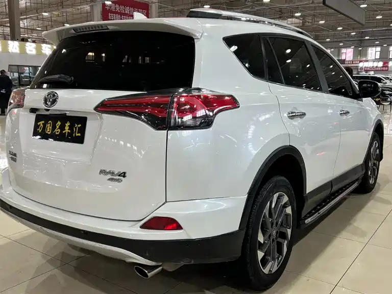 TOYOTA RAV4 RONGFANG