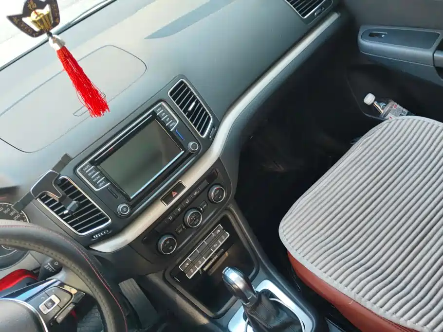 Volkswagen Sharan — миниатюра 13