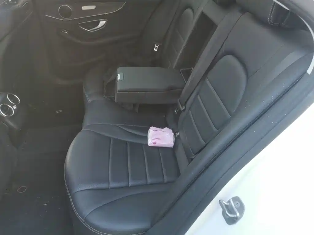 Mercedes-Benz C-Class — миниатюра 17