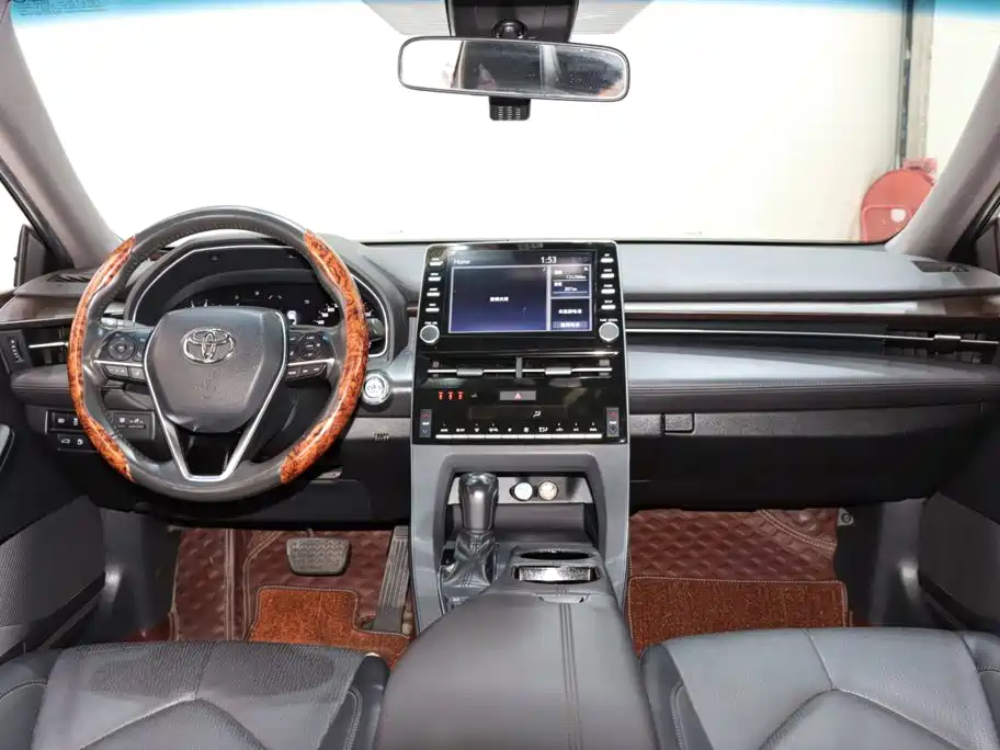 Toyota Avalon — миниатюра 12